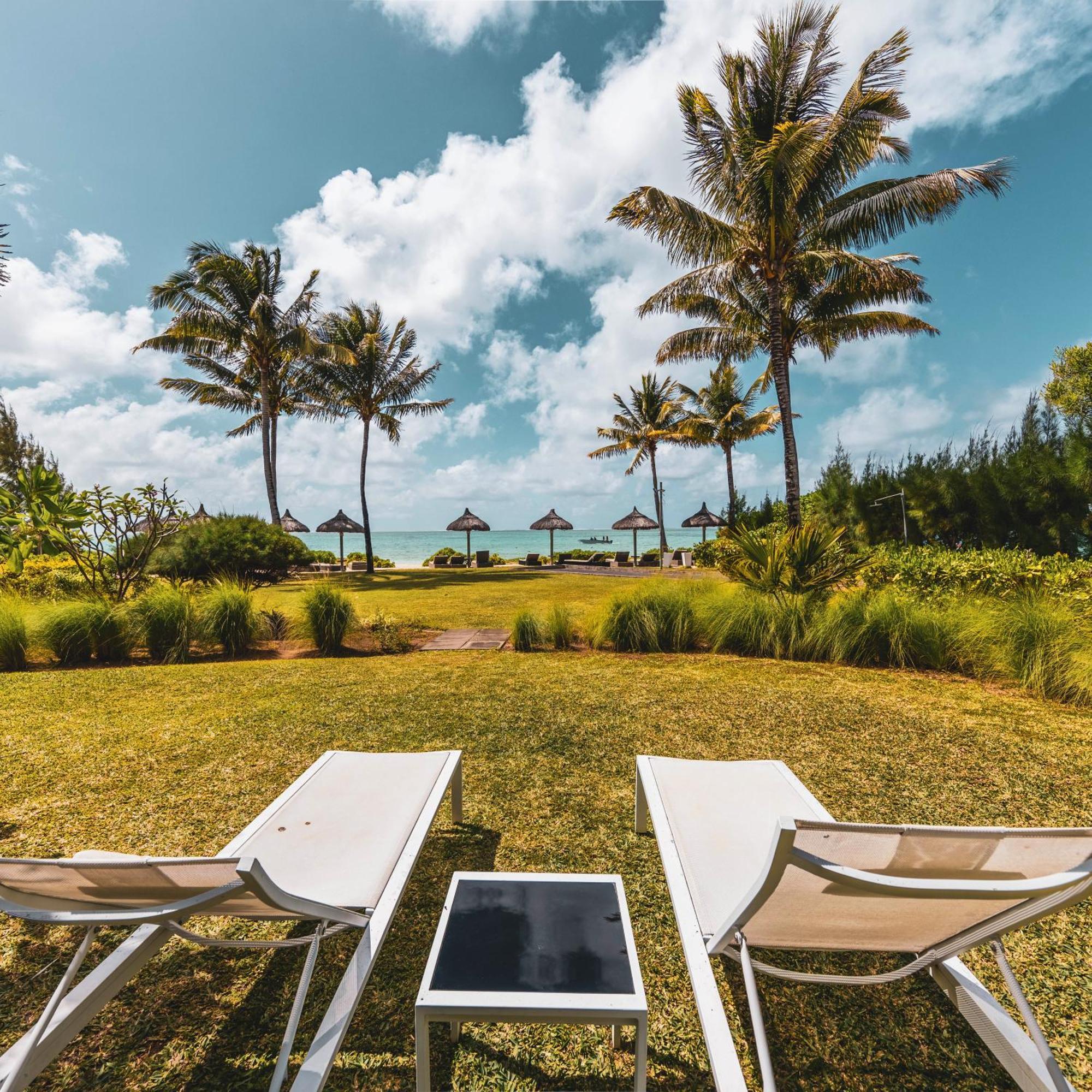 Paradise Beach By Horizon Holidays Pointe D'Esny Exterior photo