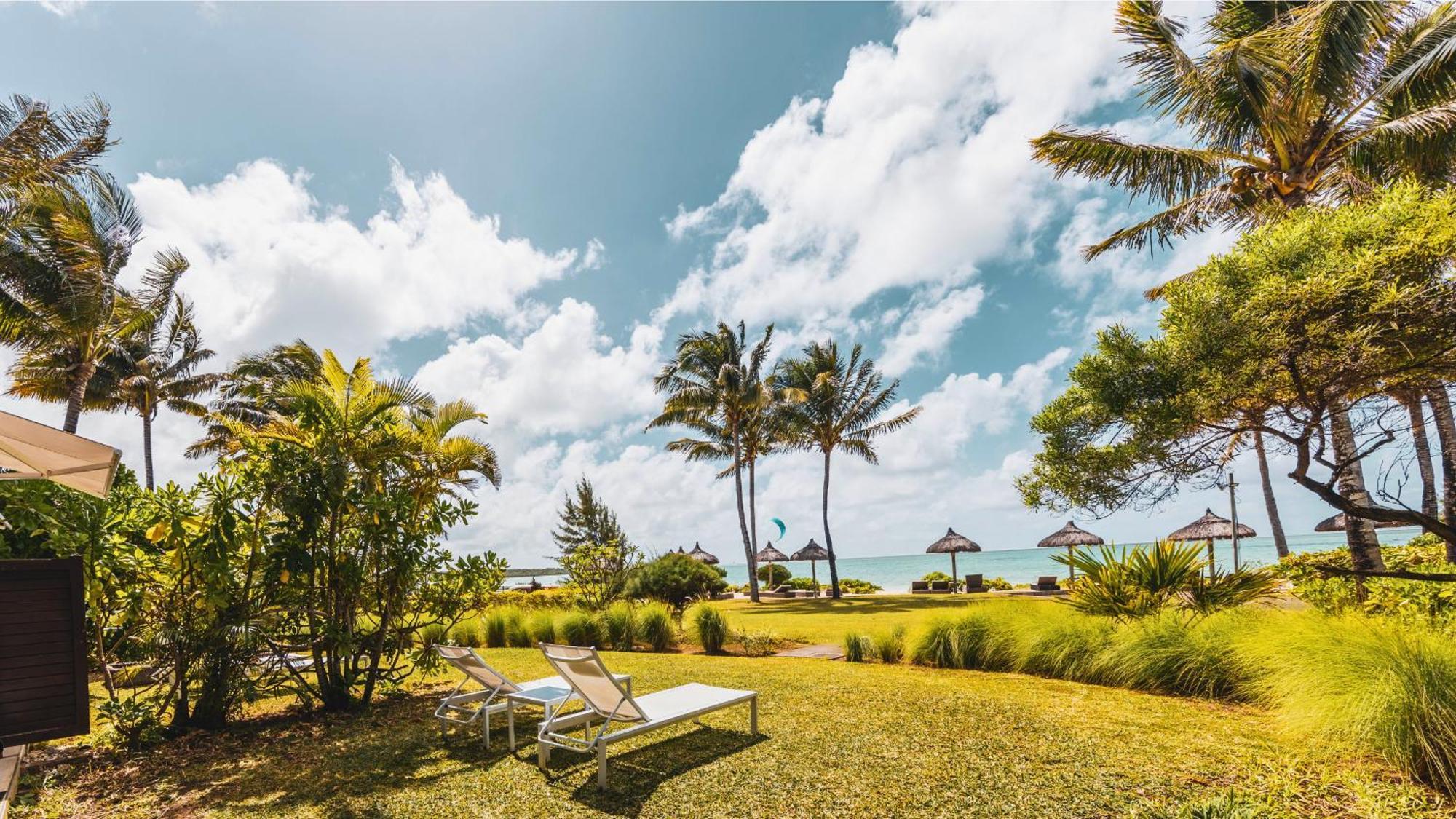 Paradise Beach By Horizon Holidays Pointe D'Esny Exterior photo